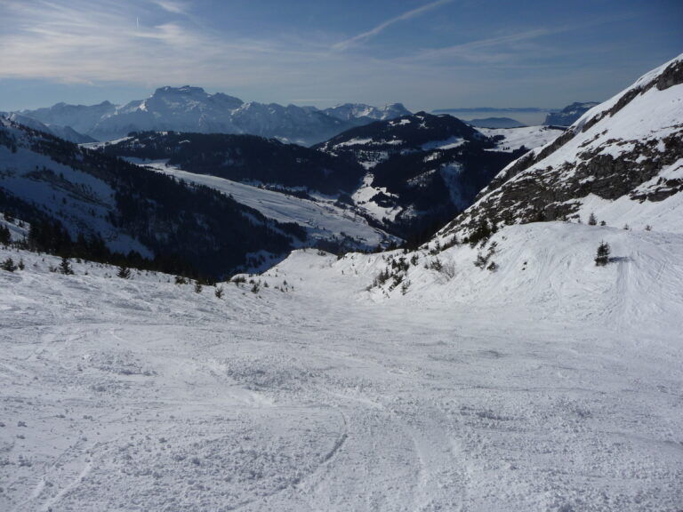 420 La Clusaz Combe de Borderan La Tournette